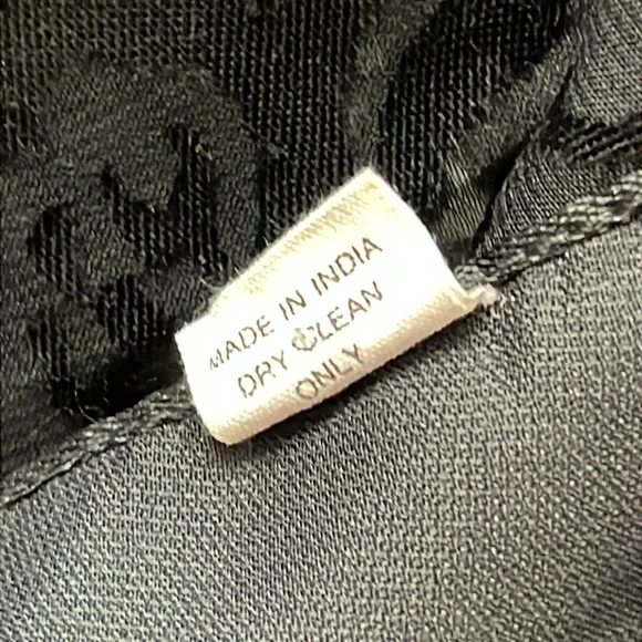 Black burnout look floral design, semi sheer fashion scarf - Picture 5 of 5